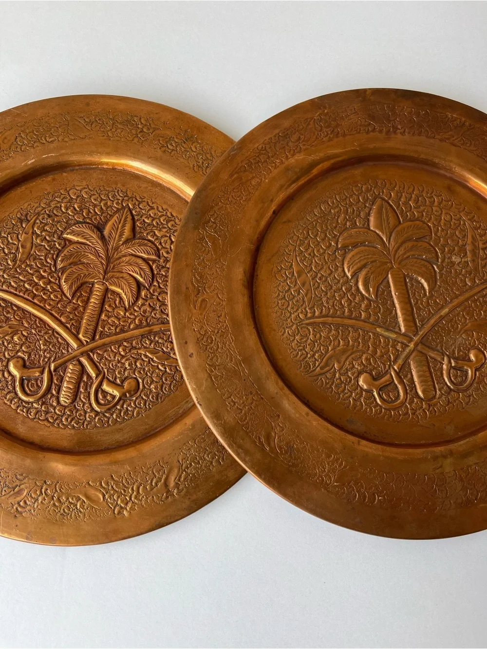 N/A handcrafted decorative
